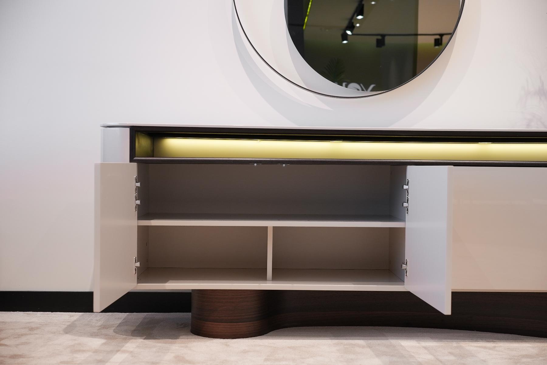 Столовая OPERA