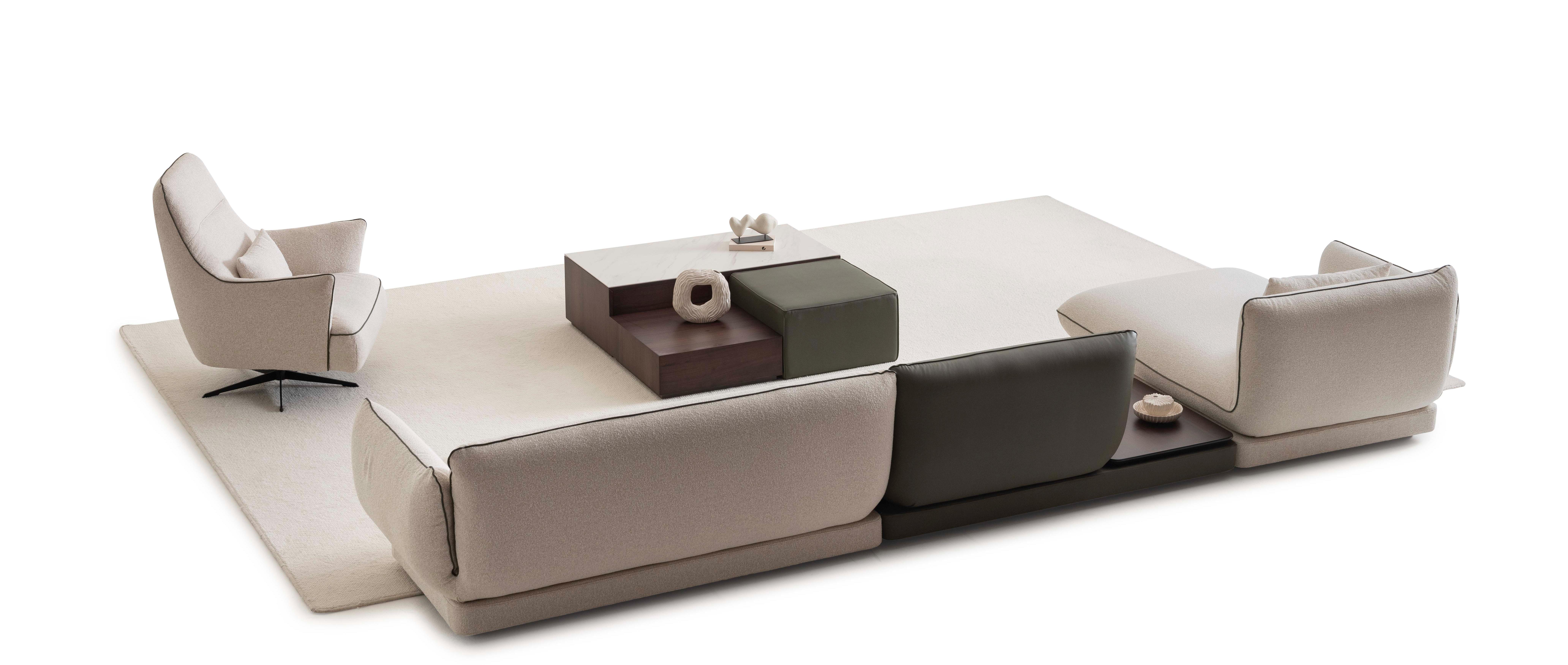 Диван угловой 305х520см LORETTA