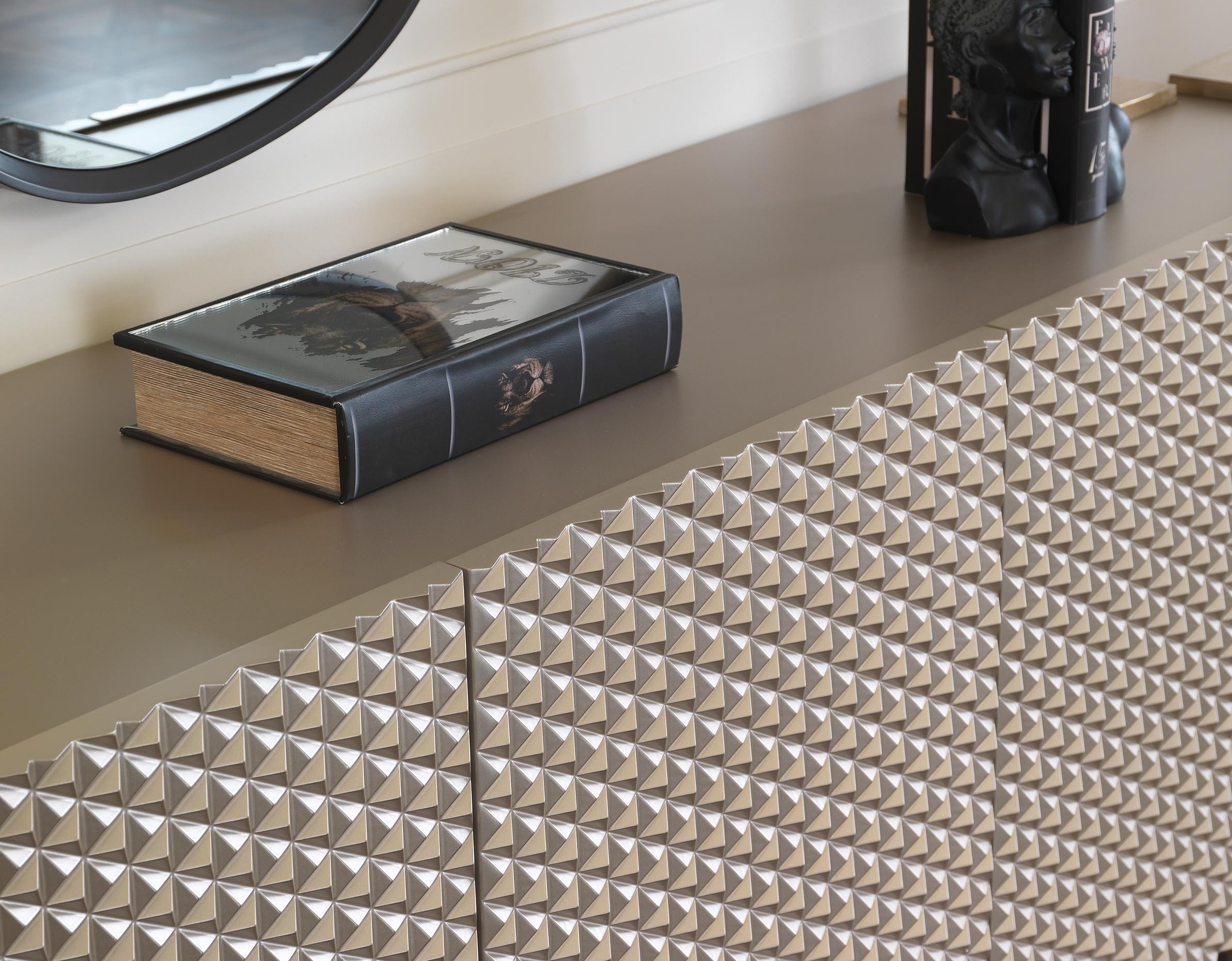 Буфет-комод 4-дверный VITTORIA